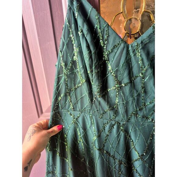 Say Yes To The Prom Emerald Green Pron Formal Dress womens size 14W with Sequins - Picture 2 of 7